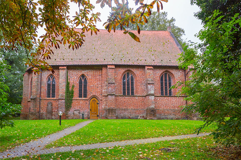 die kirche vom haus der stille